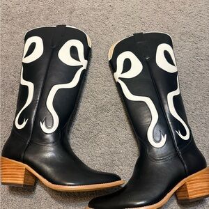 Stylish Black and White Women's Boots